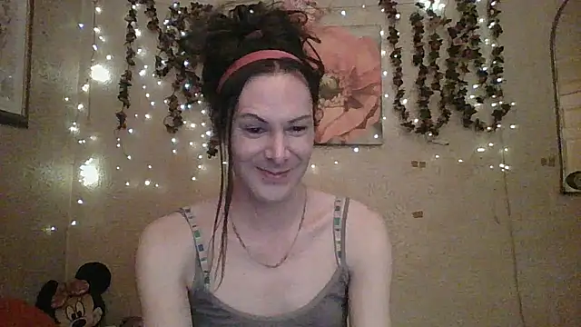 sillymillie4 online show from May 4, 7:00 am