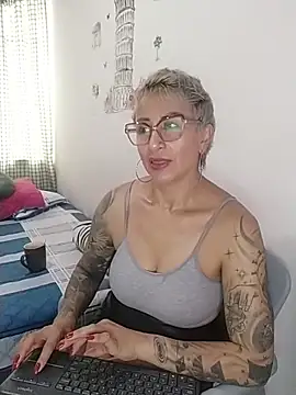 Charlotte gray  online show from February 17, 9:34 pm