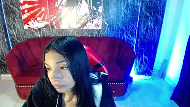 Snapshot of aylannyy_m chatting on April 21, 2:51 am aylannyy m online show from April 21, 2:51 am