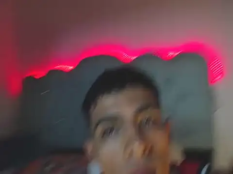 Apolo Richards online show from February 14, 8:20 pm