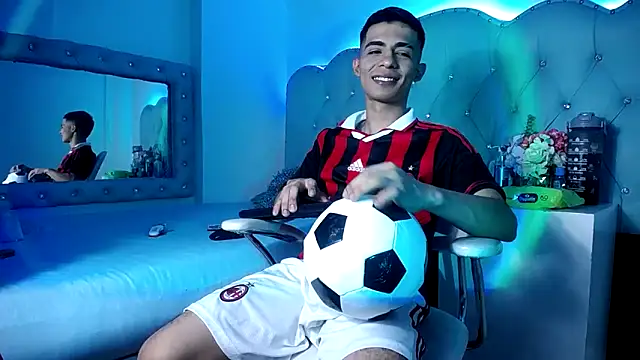 Apolo Richards online show from March 16, 7:38 pm