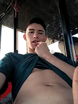 Camilow w online show from April 1, 10:28 pm