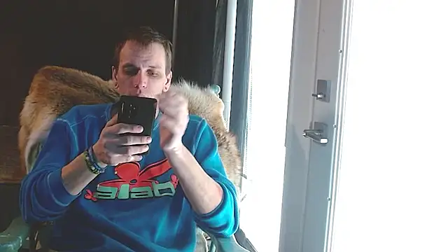 cguffey2284 online show from March 28, 11:17 pm