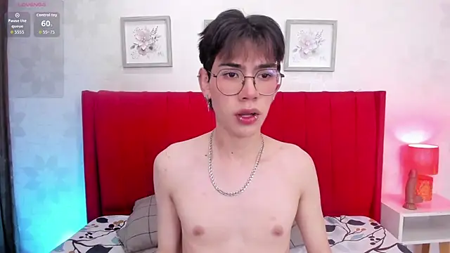 Demian Hush online show from March 12, 3:12 am