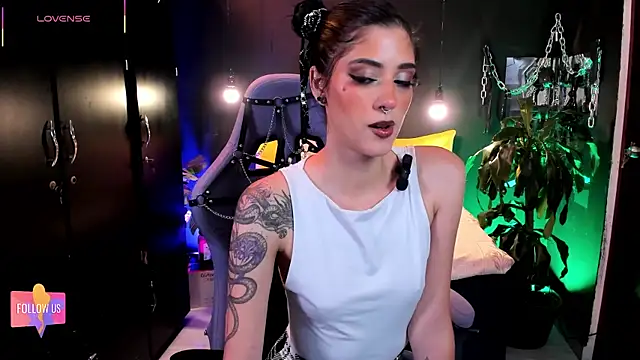 AmeliaNaughty  online show from March 25, 3:55 pm