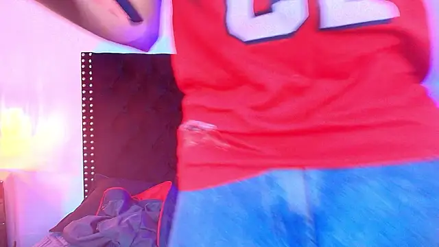 Snapshot of Axell_Kussh chatting on February 23, 12:06 pm Axell Kussh online show from February 23, 12:06 pm