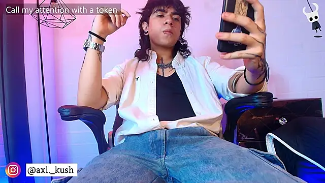 Axell Kussh online show from March 8, 2:53 pm