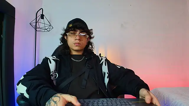 Axell Kussh online show from March 22, 2:26 am