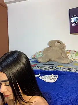 mia petite2007 online show from February 26, 11:38 pm