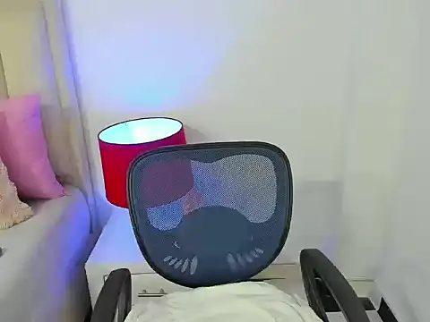 Snapshot of CherryMeloon chatting on February 15, 5:01 pm CherryMeloon online show from February 15, 5:01 pm