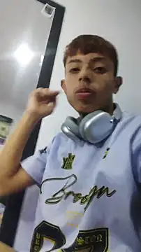 Snapshot of _camilo_ortiz chatting on June 15, 4:56 am camilo ortiz online show from June 15, 4:56 am