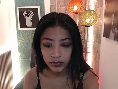 Scarleet miaa online show from April 9, 7:20 pm