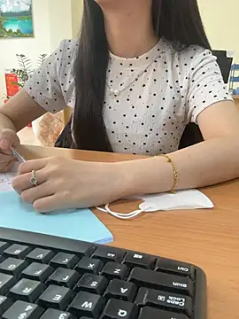 Celeste SexyY online show from March 26, 3:05 am