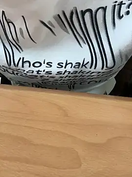 Celeste SexyY online show from April 3, 12:50 am