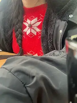 Snapshot of Celeste_SexyY chatting on February 6, 2:40 am Celeste SexyY online show from February 6, 2:40 am