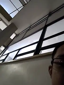 MOREN044 online show from March 19, 11:38 pm