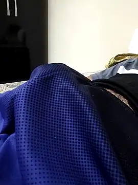 MOREN044 online show from February 6, 2:18 am