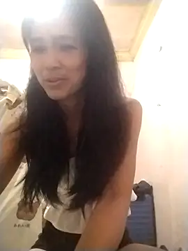 sweet maxine44 online show from April 2, 1:02 am