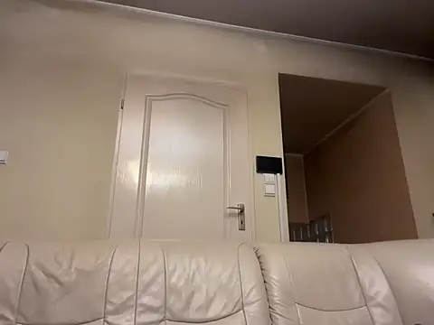 Sophiirose online show from February 10, 5:23 pm