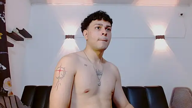 Philip Jons online show from February 21, 8:11 pm