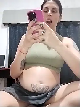 Snapshot of MAGNETICGIRLL91 chatting on March 3, 11:23 pm MAGNETICGIRLL91 online show from March 3, 11:23 pm