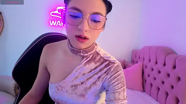 Snapshot of MAHYRA_TAY chatting on July 10, 7:25 pm MAHYRA TAY online show from July 10, 7:25 pm