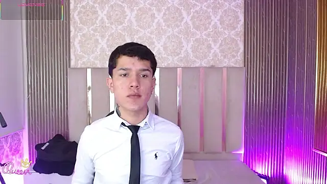 Snapshot of estefan_tay chatting on March 2, 2:56 am estefan tay online show from March 2, 2:56 am