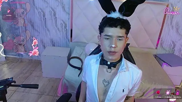 Snapshot of estefan_tay chatting on February 14, 7:25 pm estefan tay online show from February 14, 7:25 pm