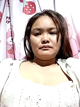 Snapshot of Luminana chatting on February 14, 12:55 am Luminana online show from February 14, 12:55 am