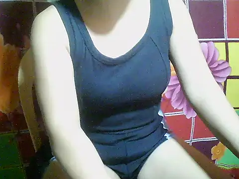 SweetHotBabe18 online show from June 12, 10:57 am