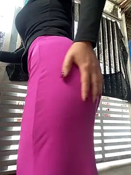 Lewd couple online show from February 25, 3:29 am