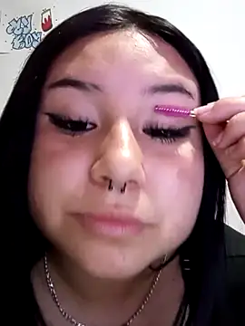  NiniSweet online show from February 19, 5:15 am