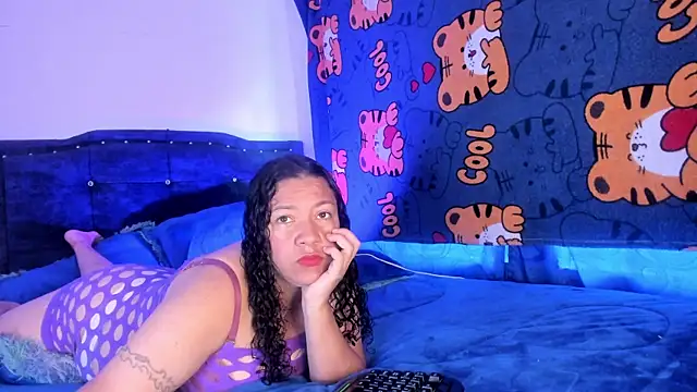 sexy diablaa online show from April 15, 1:59 pm