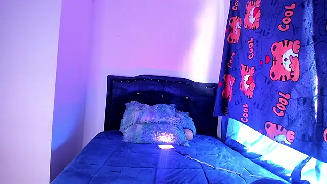 sexy diablaa online show from April 4, 12:34 pm