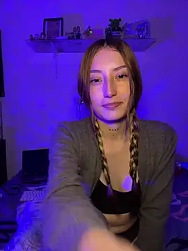 Snapshot of Lis_peach chatting on March 4, 4:31 am Lis peach online show from March 4, 4:31 am