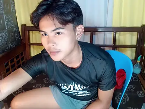 twink ivanxxxx online show from April 7, 1:13 pm