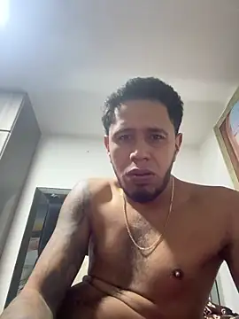 Snapshot of pppabl chatting on February 17, 10:12 am pppabl online show from February 17, 10:12 am