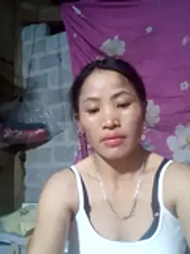 Snapshot of nhynhy11 chatting on February 11, 2:50 pm nhynhy11 online show from February 11, 2:50 pm