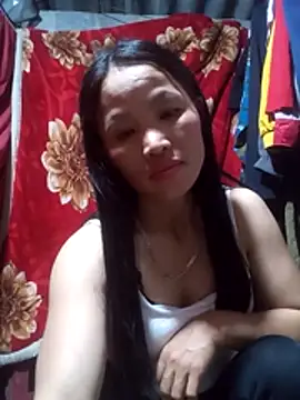 Snapshot of nhynhy11 chatting on February 23, 3:34 pm nhynhy11 online show from February 23, 3:34 pm