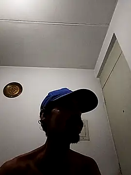 Swicth love online show from March 14, 7:03 am