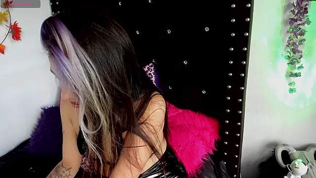 Midory 6 online show from February 25, 8:30 pm