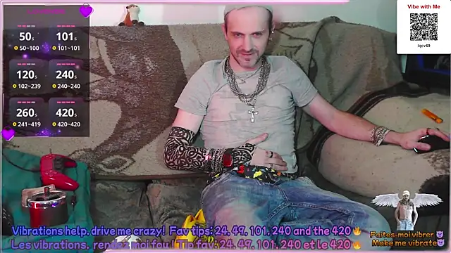 SwatRocShy online show from April 18, 6:16 am