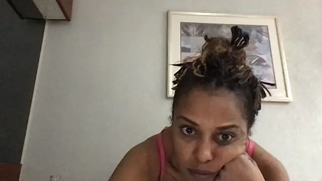 Goldie Glows63 online show from March 27, 6:09 pm