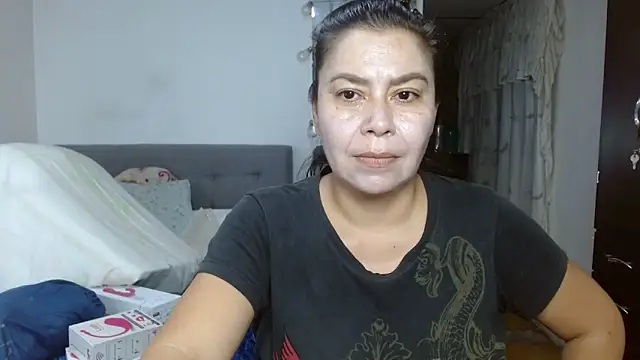 Snapshot of Karo_sexy chatting on September 30, 5:24 am Karo sexy online show from September 30, 5:24 am