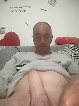 circott online show from April 5, 7:20 pm