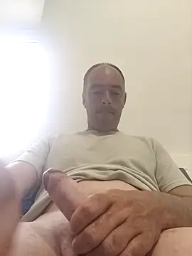 circott online show from April 21, 7:48 am