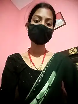 BIG QWEEN NO1 online show from February 28, 10:15 am