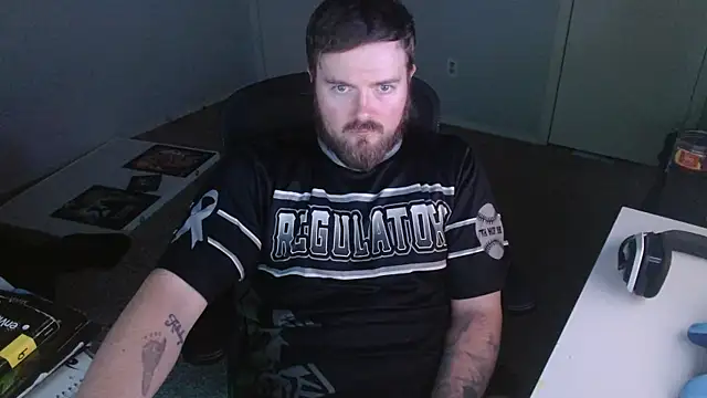 theone07221 online show from April 23, 6:09 am