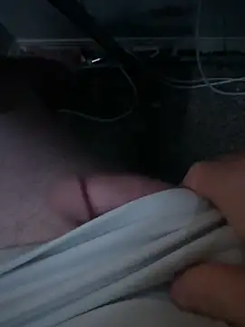 theone07221 online show from February 13, 5:51 am