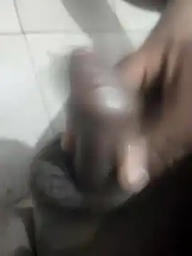 Snapshot of Telugucouple69 chatting on February 15, 10:09 pm Telugucouple69 online show from February 15, 10:09 pm